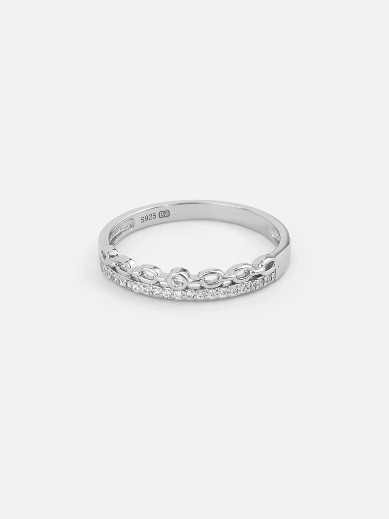 Ring i Äkta Silver med Kubisk Zirkonia