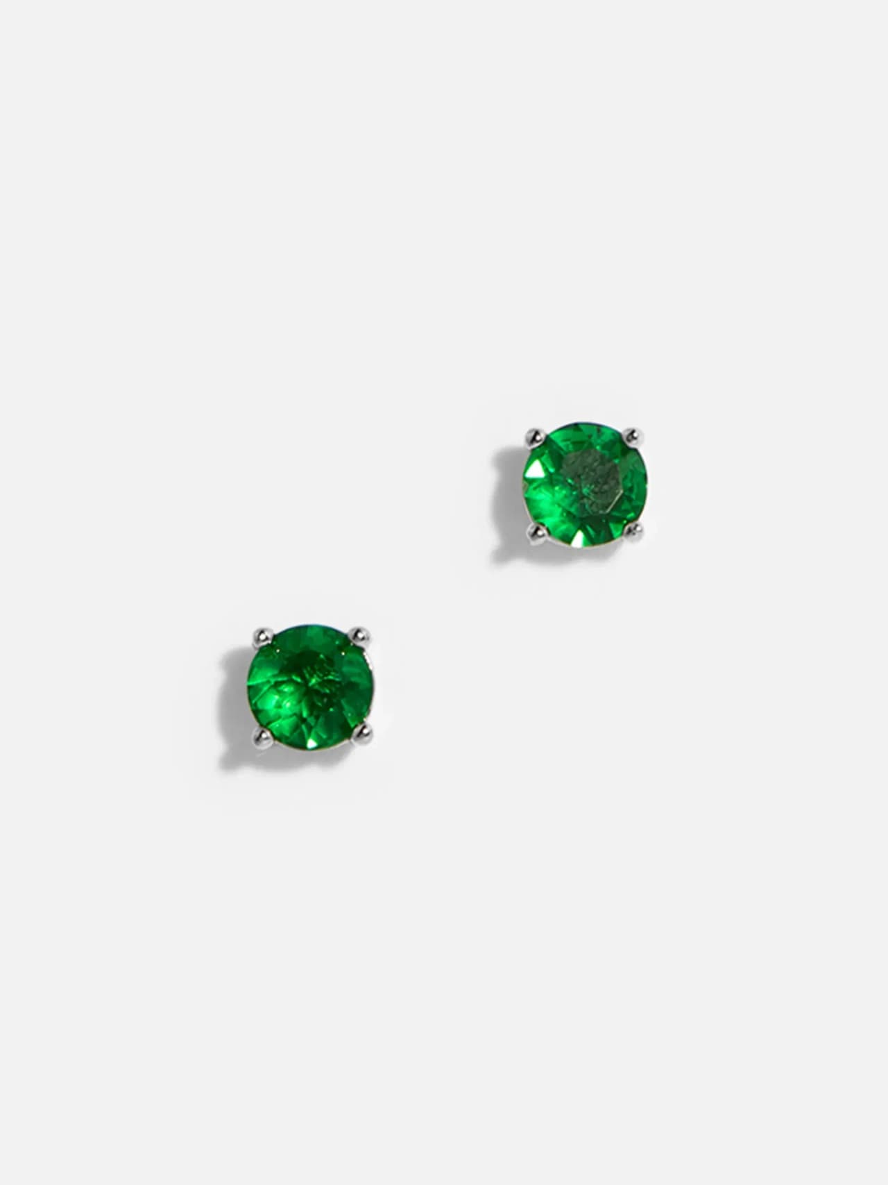 4mm Platinumpläterade Stud Örhängen med Kubisk Zirkonia