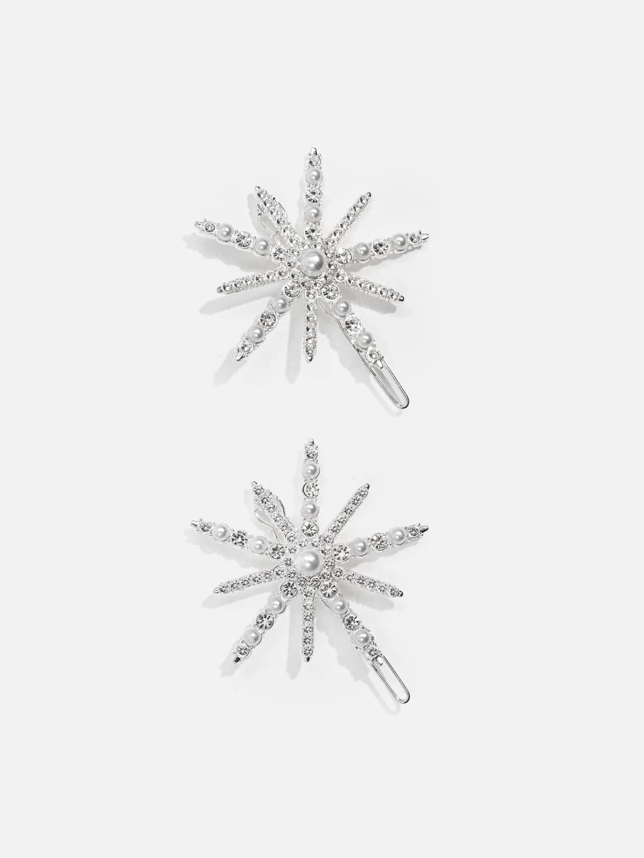 Silverfärgad dekorativ hårnål i snöflingeform med pärla och strass