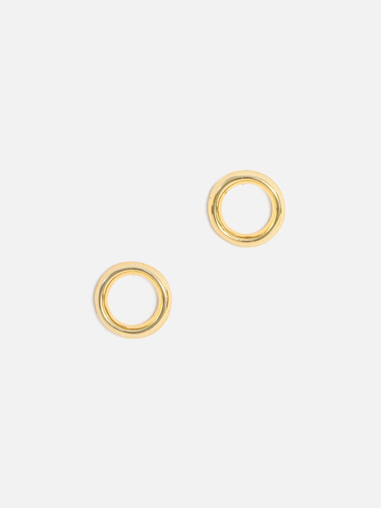 Cirkel stud örhängen 9mm i 14K guldpläterad äkta silver 925 – minimalistisk design
