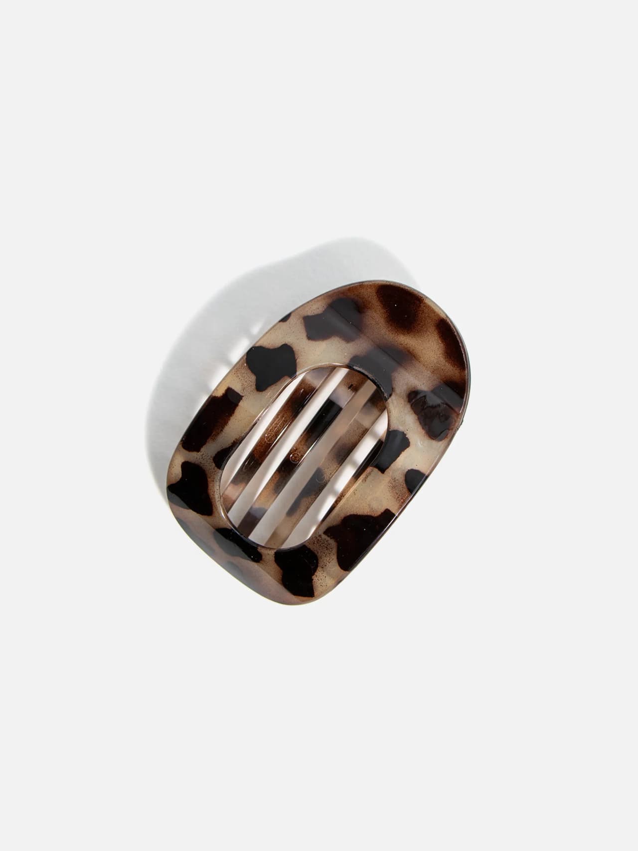 Oval hårklämma – Leopard beige