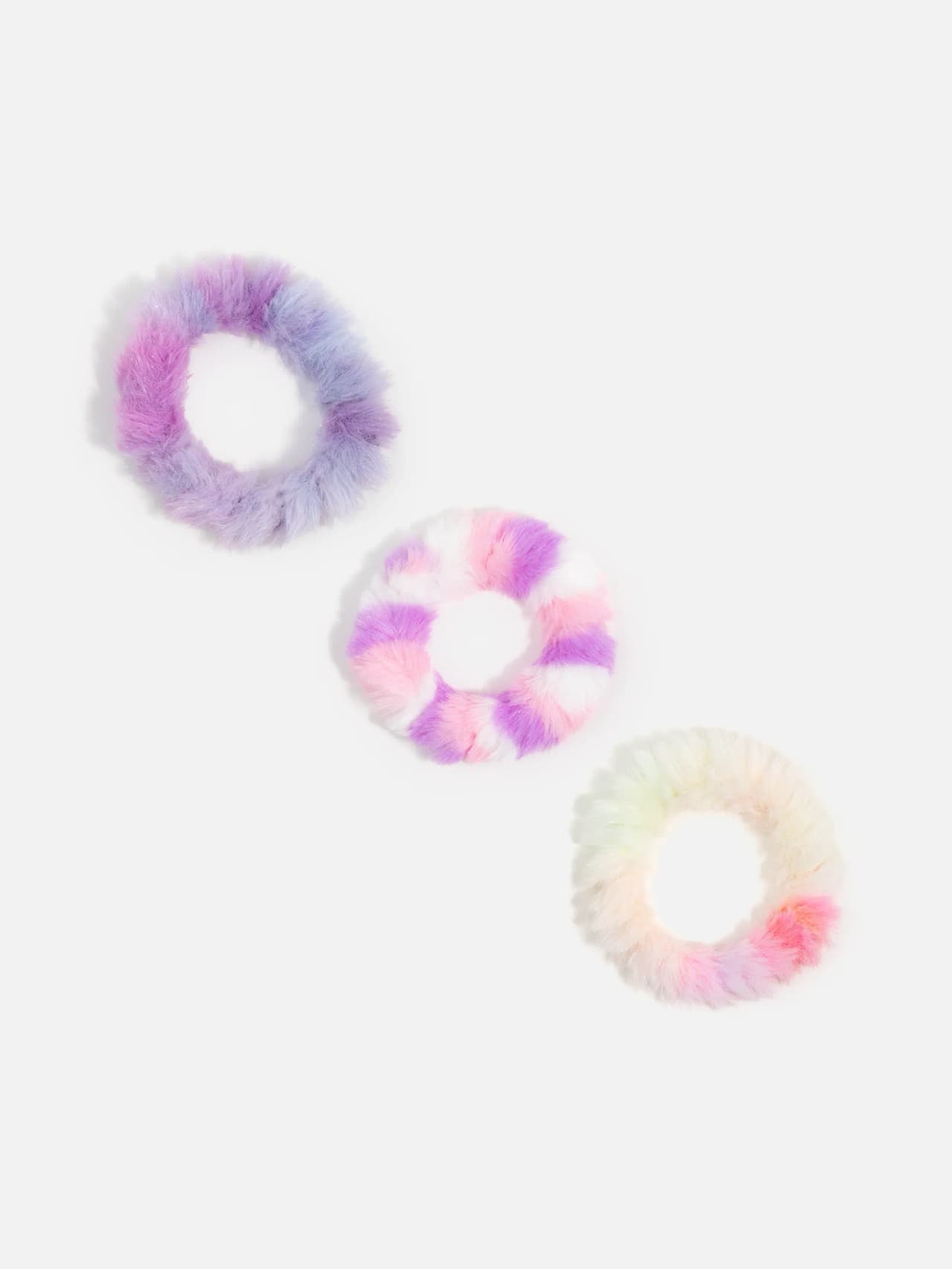 Scrunchie 3-pack fluffig pastell i lila rosa och regnbåge från Le Lika