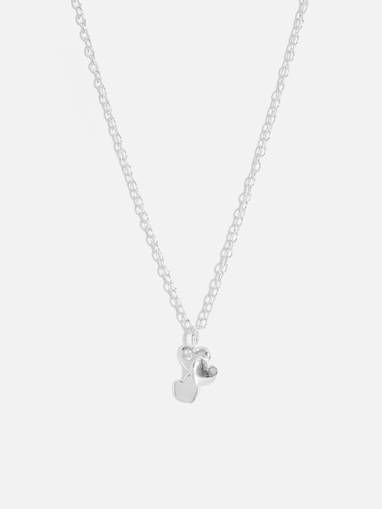Silverhalsband i 925 sterling silver med tre hjärtan och CZ-sten