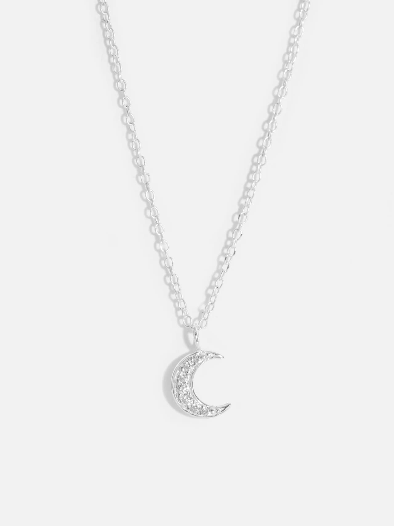Silverhalsband i 925 sterling silver med månhänge och CZ-stenar på tunn kedja