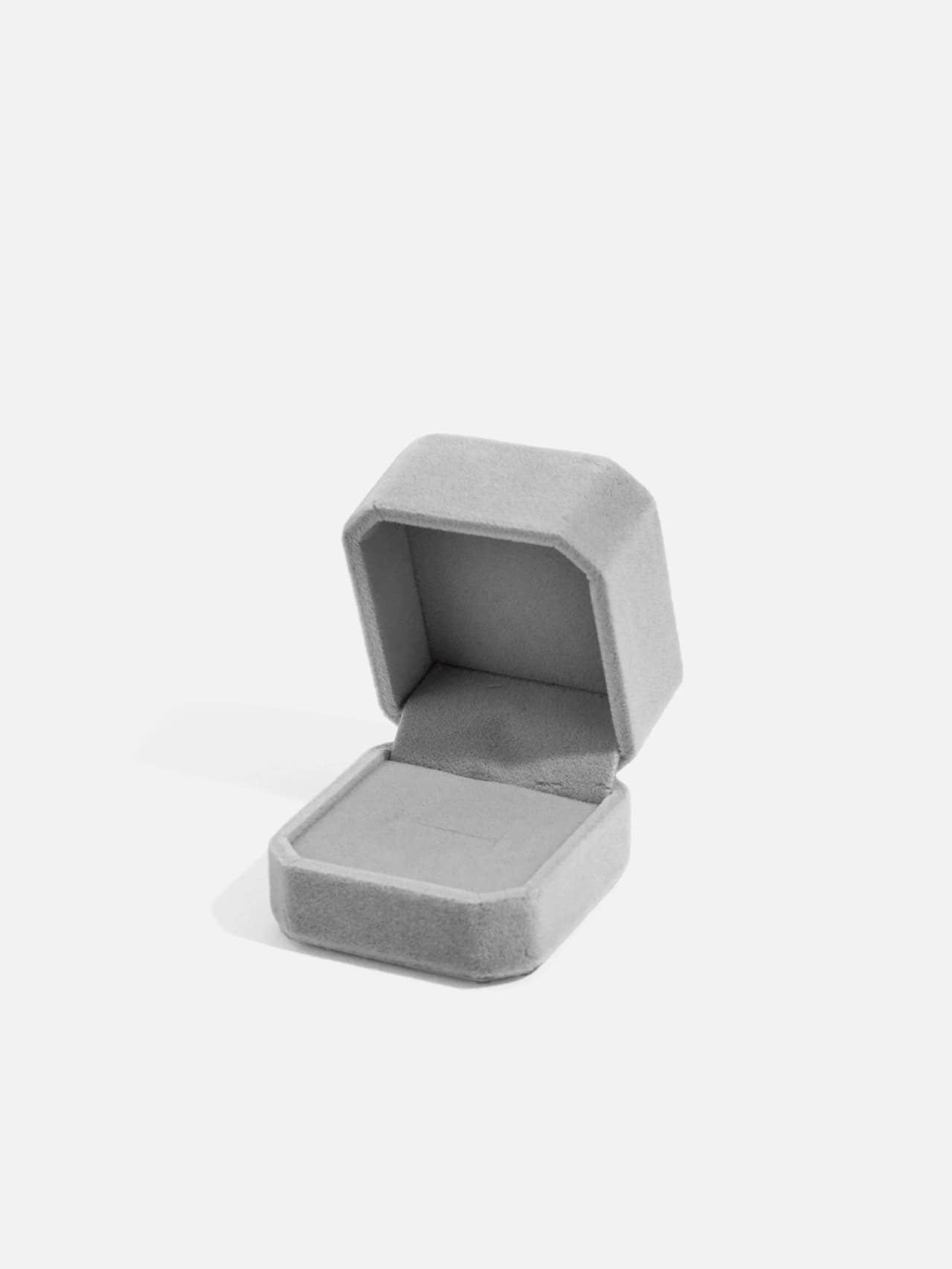Smyckes Presentask Sammet Grå Liten 4.5x5.5x4 cm — öppen