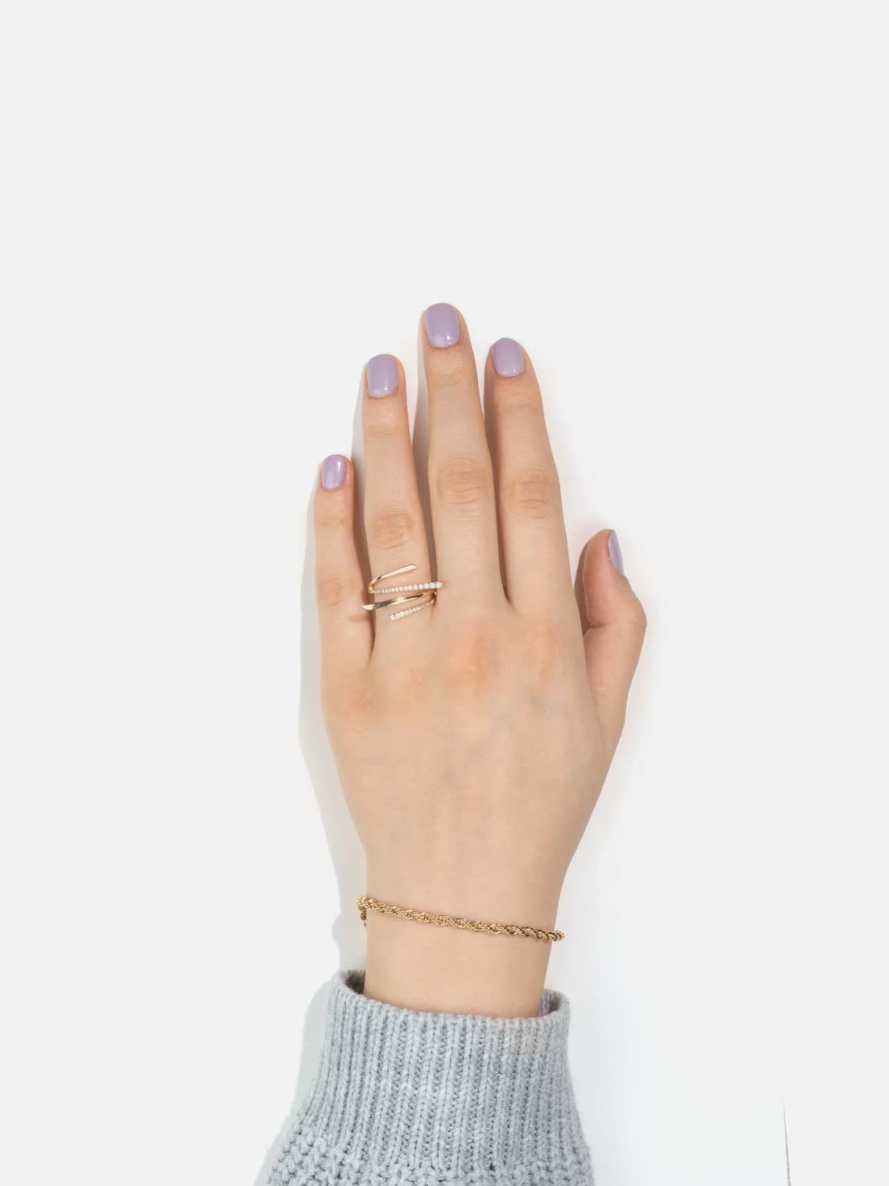 Virvlande Ring i 18K Guldpläterad med Cubic Zirconia
