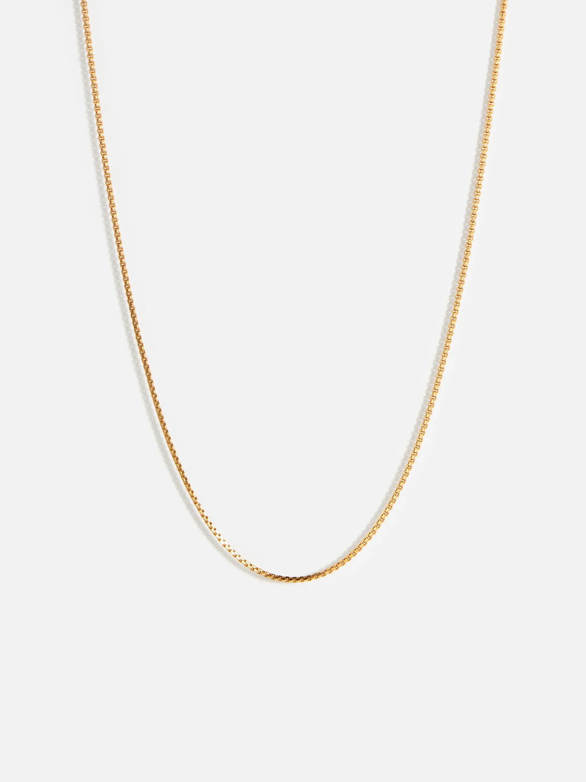 Modern 18K guldpläterad halskedja för dam, hållbar och vacker.