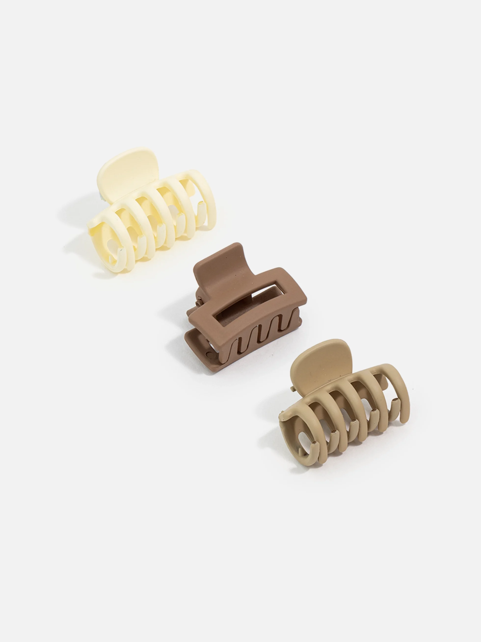 Små hårklämmor 3-pack i beige, vit och brun med olika designer