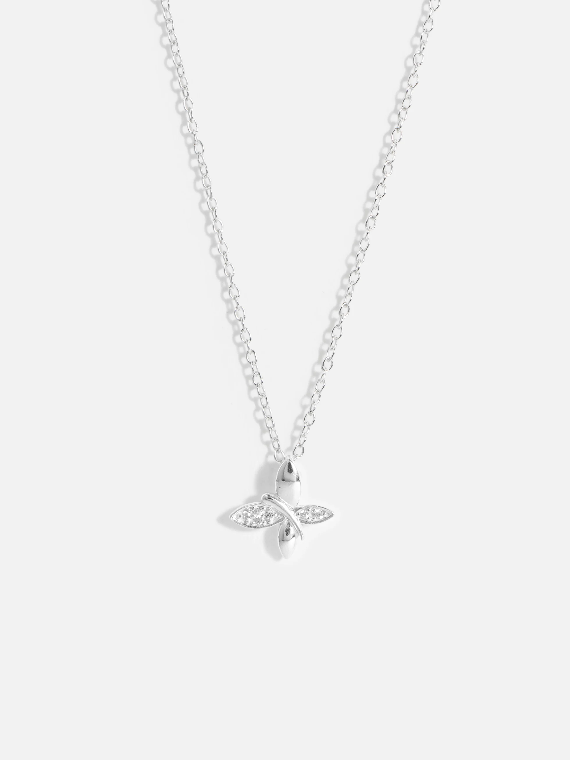 Fjäril Halsband i Äkta Silver med kubisk zirkonia sten, en högkvalitativ och allergivänlig skapelse